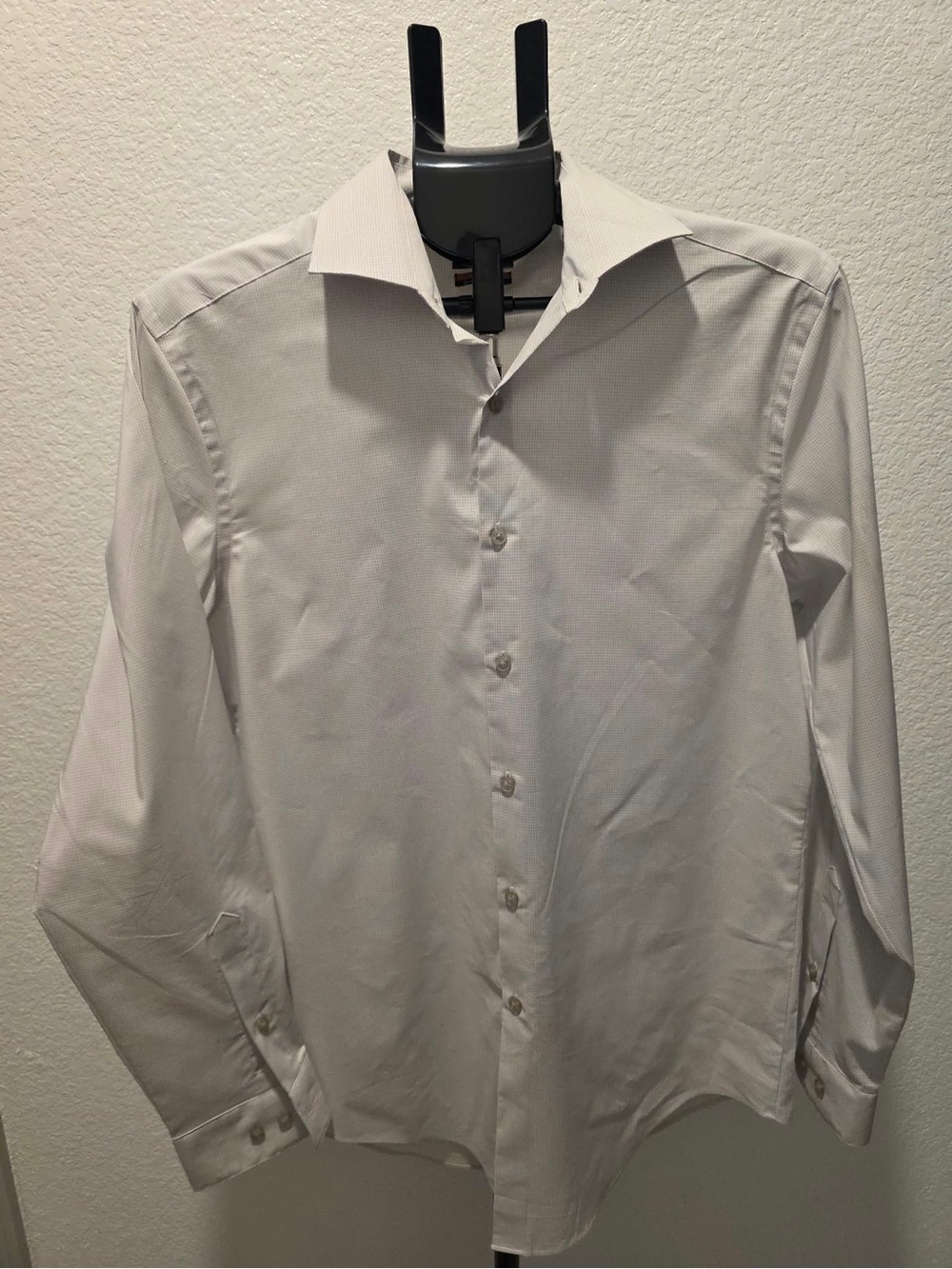 Van Heusen Men's White Dress Shirt with Subtle Texture